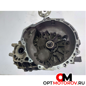 КПП механическая (МКПП)  Kia Carnival VQ 2007 4300038050, Y060404550 #1