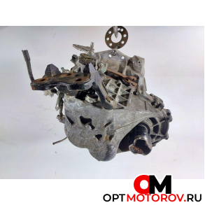 КПП механическая (МКПП)  Toyota Yaris XP130 2013 0TT01 #5