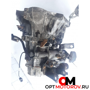 КПП механическая (МКПП)  Toyota Avensis 2 поколение (T250) 2005  #2