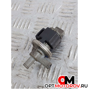 Клапан вентиляции топливного бака  Audi A4 B5 1997 078133517E #1