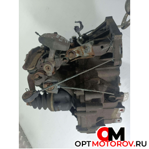 КПП механическая (МКПП)  Toyota Avensis 2 поколение (T250) 2005 P050918306 #3