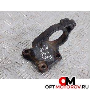 Кронштейн полуоси  Renault Trafic 2 поколение [рестайлинг] 2008 8200452283A #1