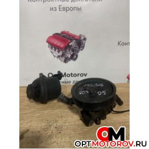 Насос гидроусилителя руля  Mercedes-Benz C-Класс W203/S203/CL203 2004 A0044661301          #1