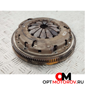 Комплект сцепления  Volkswagen Golf 5 поколение 2005 036141033, 036141026B, 0301052710 #1