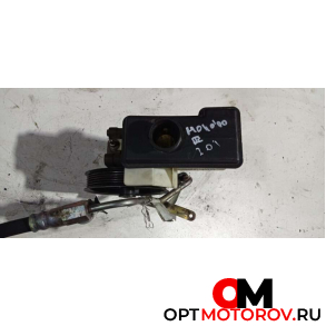 Насос гидроусилителя руля  Ford Mondeo 3 2004 1506930              #2