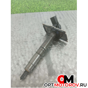 Форсунка топливная  Audi A4 B8/8K 2010 03L130277 #1