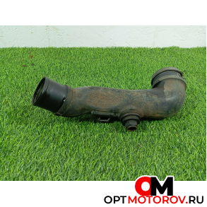 Патрубок интеркулера  Toyota Avensis 3 поколение (T270) 2009 173620R030 #1