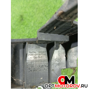 Кронштейн крепления бампера переднего  Opel Insignia 1 поколение (A) 2011 13250571 #3