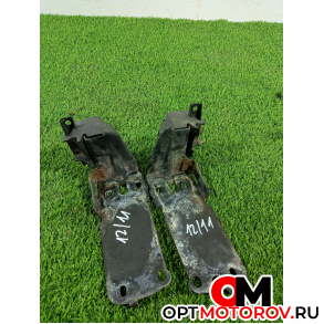 Кронштейн радиатора  BMW 1 серия E82/E88 [2-й рестайлинг] 2012 5164711781110 #1