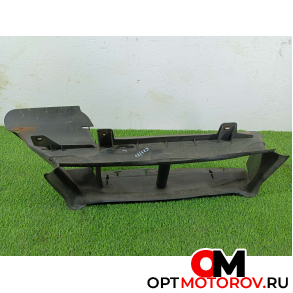 Воздуховод (дефлектор) радиатора  Ford Focus 3 поколение 2012 BM518314C #2