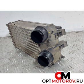 Интеркулер  Peugeot 308 T7 2011 9684212480 #3