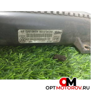 Радиатор основной  Volkswagen Golf 6 поколение 2009 1K0121251AB #3