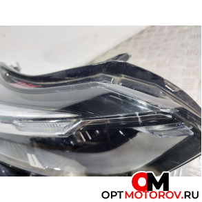 Фара правая  Renault Captur  2022 260100119R #4