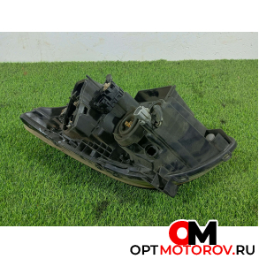 Фара правая  Toyota Avensis 2 поколение (T250) 2004 8113005162 #4
