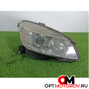 Фара правая  Mercedes-Benz C-Класс W204/S204 2010 A2048208661 #1