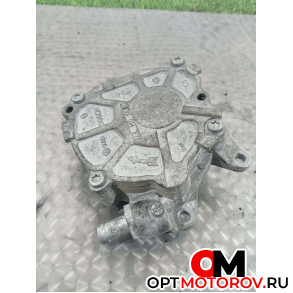 Вакуумный насос  Audi A4 B8/8K 2010 03L145100F #1