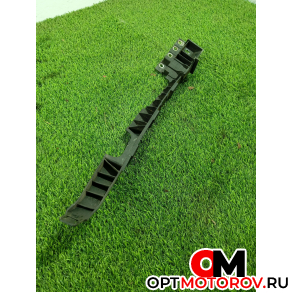 Кронштейн крепления крыла переднего правого  Opel Insignia 1 поколение (A) 2011 13250571 #2