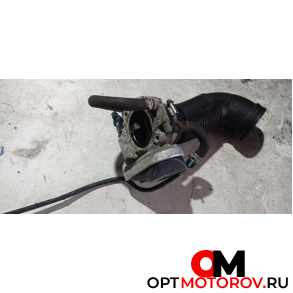 Дроссельная заслонка  Opel Zafira 2 поколение (B) 2007 55562380             #1