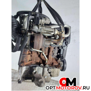 Двигатель  Renault Megane 3 поколение 2010 K9K832 #4