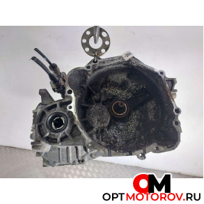 КПП механическая (МКПП)  Volvo V40 1 поколение [рестайлинг] 2000 30613577, F5M42, KF5M42 #1