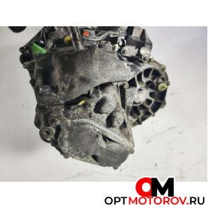 КПП механическая (МКПП) Renault Clio 3 поколение 2006 TL4A002 #4 КПП механическая (МКПП) Renault Clio 3 поколение 2006 TL4A002 #4