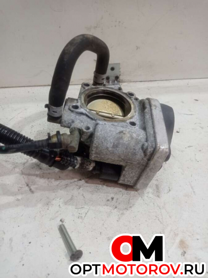 Дроссельная заслонка  Opel Astra 3 2008 55560398             #2