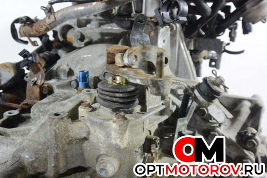 КПП механическая (МКПП)  Nissan X-Trail T30 2003 32010EQ008 #1
