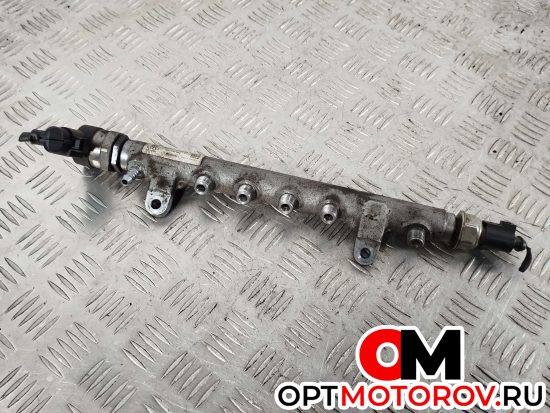 Топливная рампа  Volkswagen Passat B6 2008 03L130089, 057130764H, 0281002859 #1