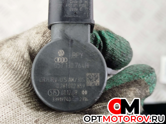 Топливная рампа  Volkswagen Passat B6 2008 03L130089, 057130764H, 0281002859 #4