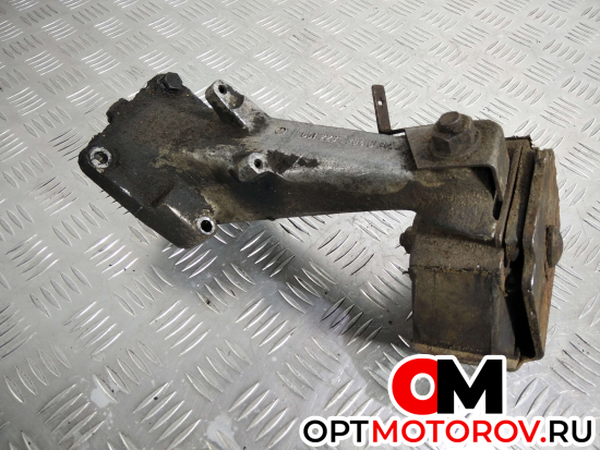 Подушка крепления двигателя  Mercedes-Benz T1 602 (307, 308, 309, 310)  1991 6012232304 #1