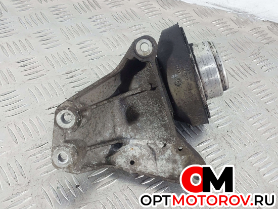 Подушка крепления КПП  Audi A6 4F/C6 2005 4F0399113B, 3B0399151 #3