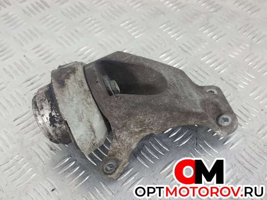 Подушка крепления КПП  Audi A6 4F/C6 2005 4F0399114B, 3B0399151 #1
