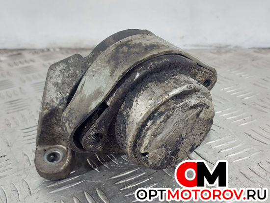 Подушка крепления КПП  Audi A6 4F/C6 2005 4F0399114B, 3B0399151 #2