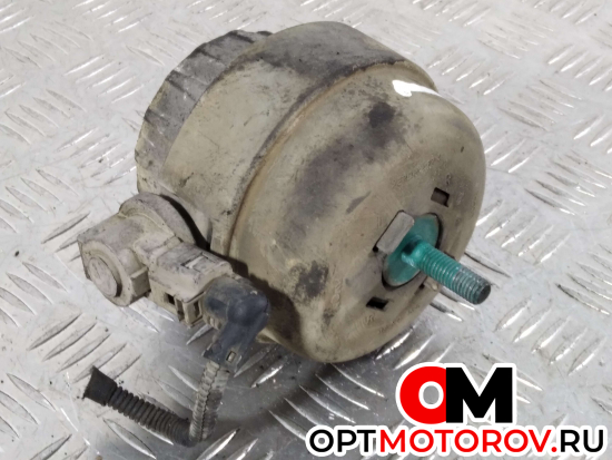 Подушка крепления двигателя  Audi A6 4F/C6 2006 4F0199379H #1