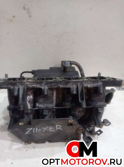 Впускной коллектор  Opel Astra 3 2008 55559368             #1