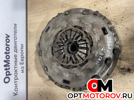 Маховик  Renault Laguna 2007 8200359036           #1