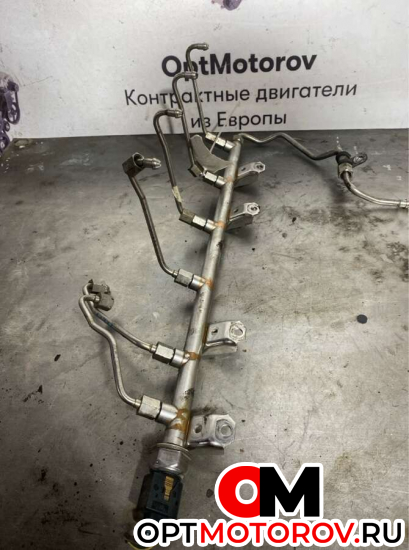 Топливная рампа  BMW 330 5 2009 7535897AI09          #4