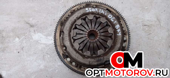 Маховик  Volkswagen Polo 2006 R0301052710          #2