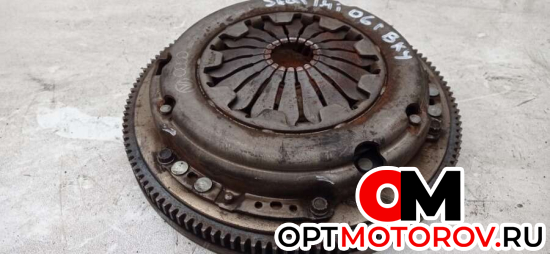 Маховик  Volkswagen Polo 2006 R0301052710          #3