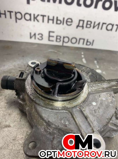 Вакуумный насос  Volkswagen Passat 6 2007 06D145100E           #2
