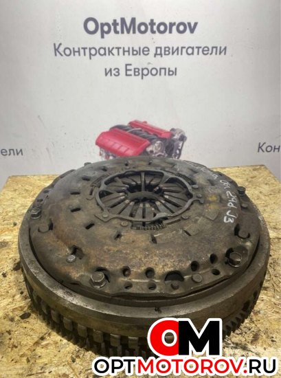 Маховик  Hyundai Terracan 2004 625304700            #1