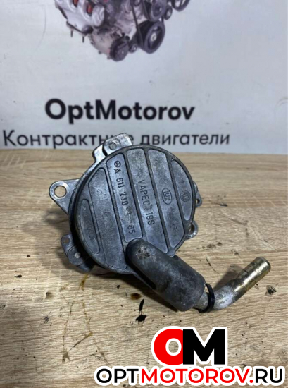 Вакуумный насос  Mercedes-Benz Vito 2002 A61123065            #1