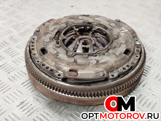 Комплект сцепления  Audi A3 8P/8PA [рестайлинг] 2007 323064110, 123042610 #1