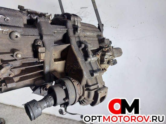 КПП механическая (МКПП)  Land Rover Discovery 3 поколение 2009  #1
