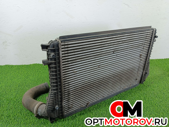 Интеркулер  Volkswagen Golf 6 поколение 2010 1K0145803BN #3