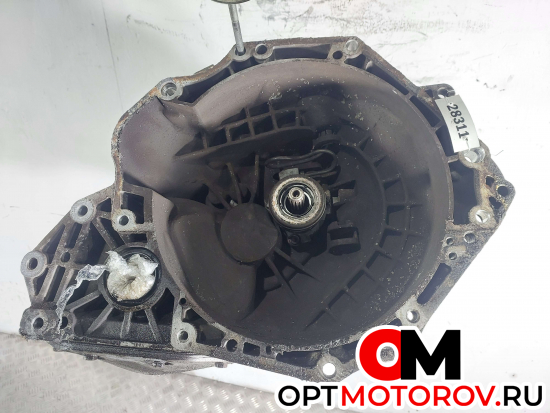 КПП механическая (МКПП)  Opel Zafira 2 поколение (B) [рестайлинг] 2011 F17394, F17C394, U4C394 #1