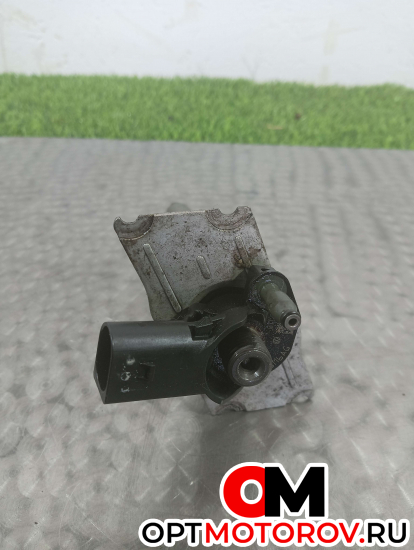 Форсунка топливная  Audi A4 B8/8K 2010 03L130277 #2