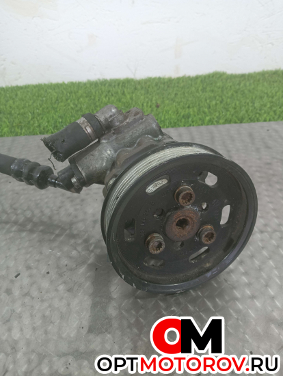 Насос гидроусилителя руля  Audi A4 B8/8K 2010 4F0145156C #1
