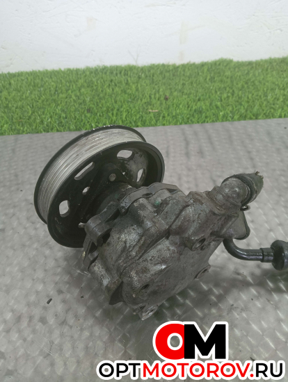 Насос гидроусилителя руля  Audi A4 B8/8K 2010 4F0145156C #3