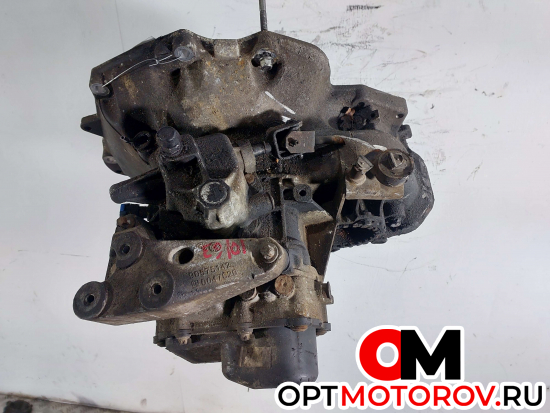 КПП механическая (МКПП)  Opel Astra H/Family [рестайлинг] 2010 F17394, F17C394 #3